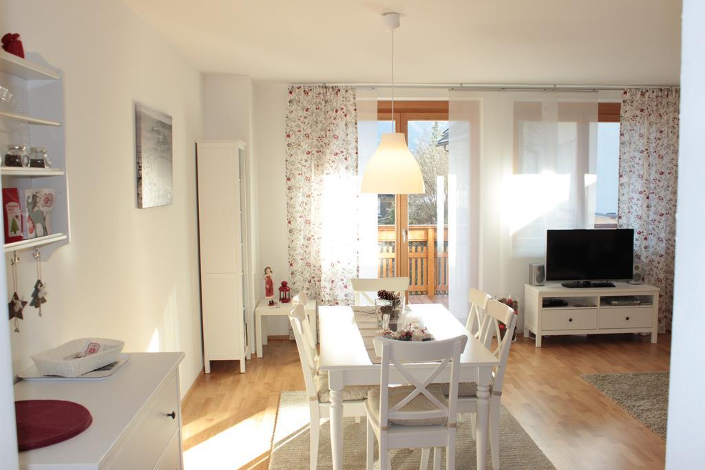 Ferienwohnung Earthloft Bad Kleinkirchheim Habitación foto