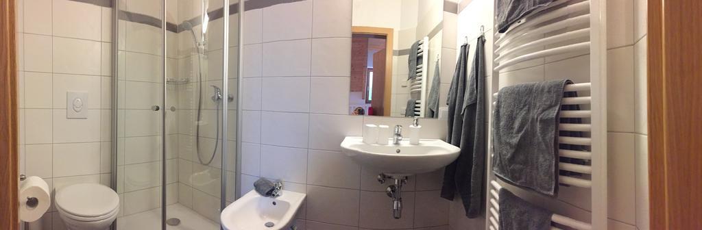 Ferienwohnung Earthloft Bad Kleinkirchheim Habitación foto